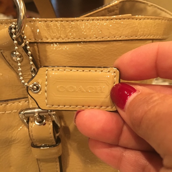 Coach tote - Picture 3 of 7